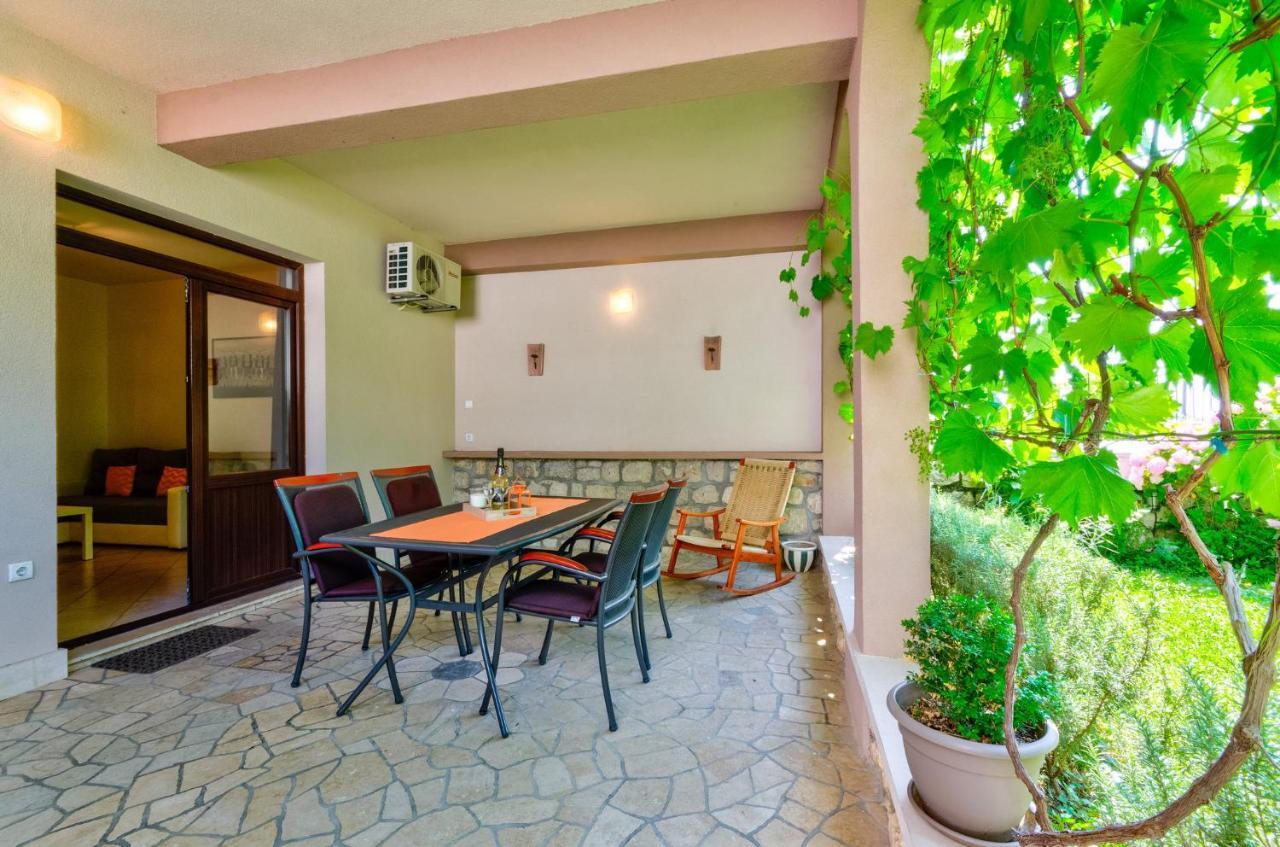 Ananas Apartments Crikvenica Dış mekan fotoğraf